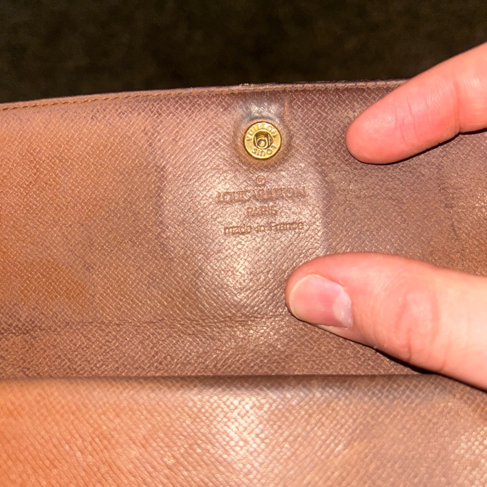 Louis Vuitton Brown and Gold Monogram Clutch - Picture 4 of 6